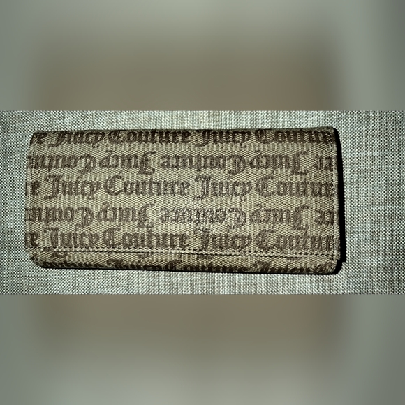 Juicy Couture Brown Chestnut Wallet - Picture 2 of 16